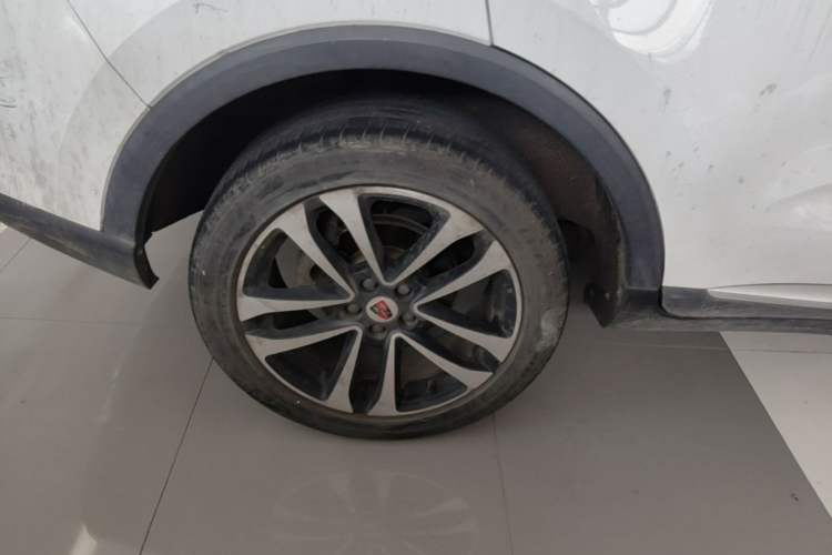Used Roewe RX3 2018 1.6L Manual Flagship Edition Right Rear Wheel Hub