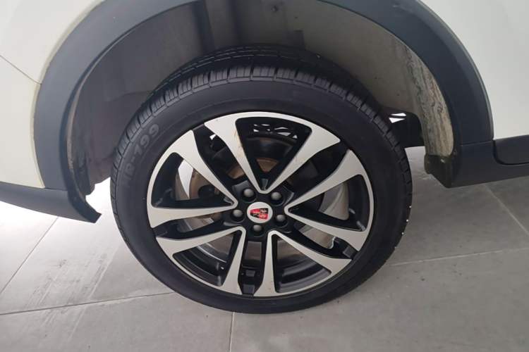 Used Roewe RX3 2018 1.6L CVT Flagship Edition Right Rear Wheel Hub