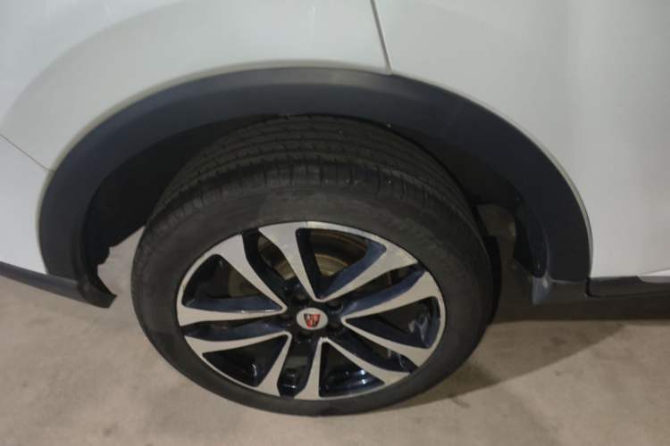 Used Roewe RX3 2018 1.6L CVT Flagship Edition Right Rear Wheel Hub