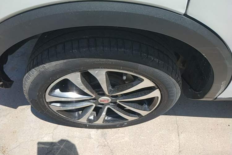 Used Roewe RX3 2018 1.6L CVT Internet Smart Edition Right Rear Wheel Hub