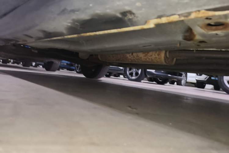 Used Roewe RX3 2018 1.6L CVT Flagship Edition Right Side Sill