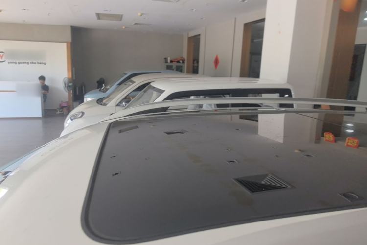 Used Roewe RX3 2018 1.6L CVT Flagship Edition Roof
