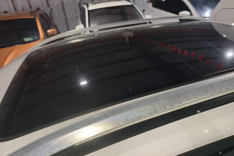 Used Roewe RX3 2018 1.6L CVT Flagship Edition Roof