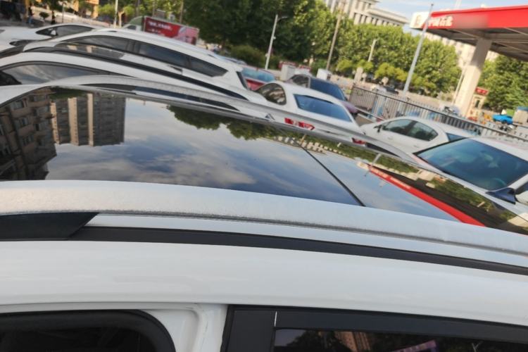 Used Roewe RX3 2018 18T Automatic Flagship Model Roof