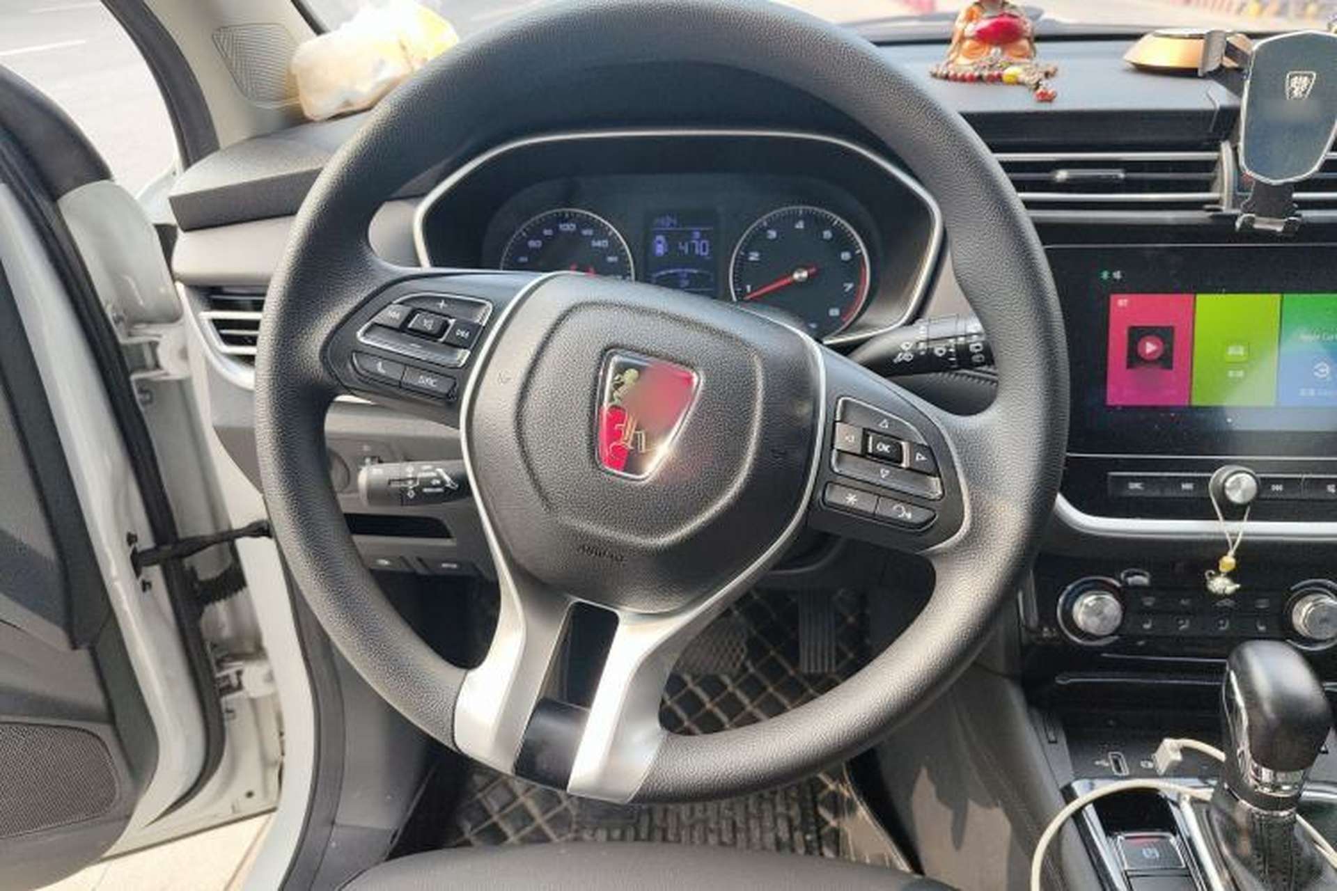 Used Roewe RX3 2018 1.6L CVT Flagship Edition Steering Wheel