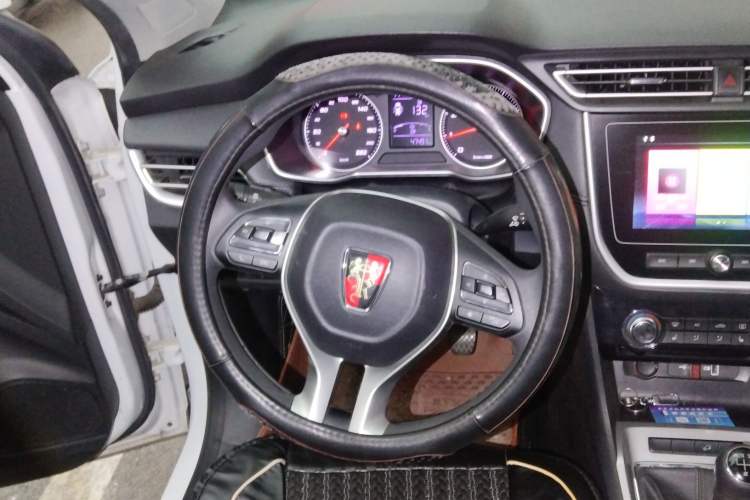 Used Roewe RX3 2018 1.6L Manual Flagship Edition Steering Wheel