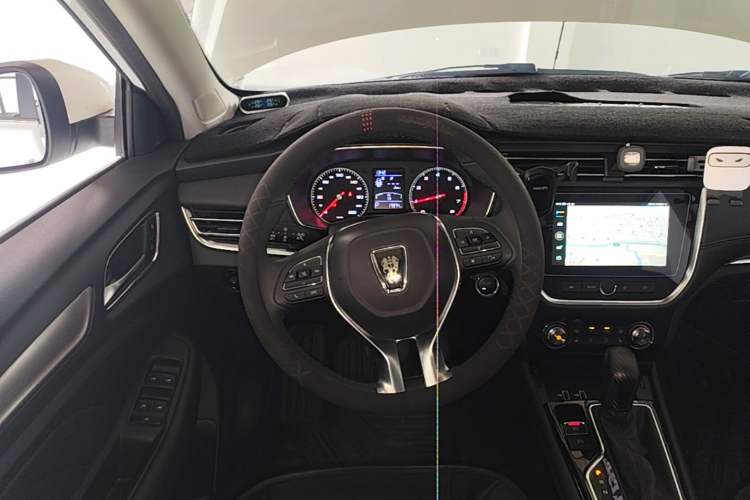 Used Roewe RX3 2018 18T Automatic Internet Smart Edition Steering Wheel