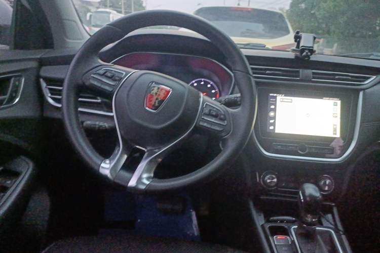 Used Roewe RX3 2018 1.6L CVT Internet Smart Edition Steering Wheel