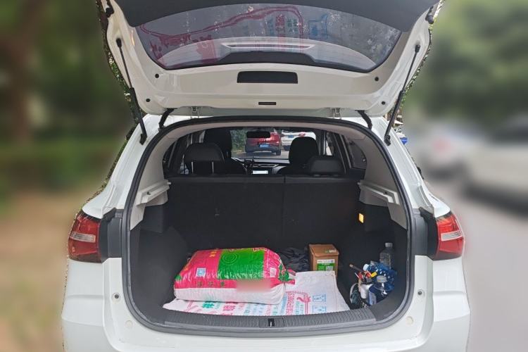 Used Roewe RX3 2018 18T Automatic Internet Smart Edition Trunk