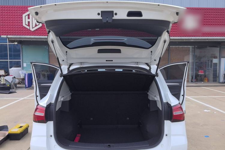 Used Roewe RX3 2018 1.6L CVT Flagship Edition Trunk