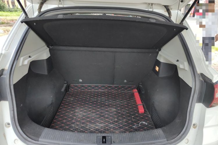 Used Roewe RX3 2018 1.6L Manual Internet Smart Edition Trunk