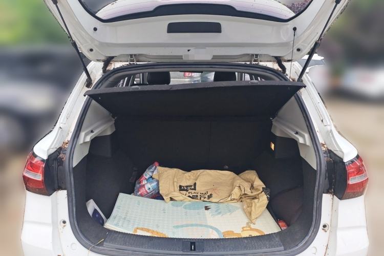 Used Roewe RX3 2018 1.6L CVT Internet Smart Edition Trunk
