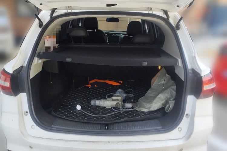 Used Roewe RX3 2018 1.6L Manual Internet Smart Edition Trunk