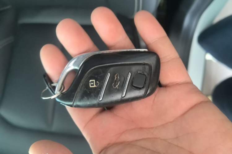Used Roewe RX3 2018 1.6L CVT Flagship Edition Vehicle Key