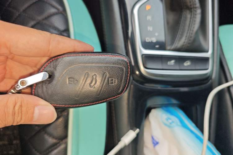 Used Roewe RX3 2018 1.6L CVT Flagship Edition Vehicle Key