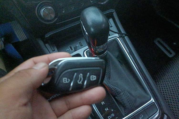 Used Roewe RX3 2018 1.6L CVT Internet Smart Edition Vehicle Key