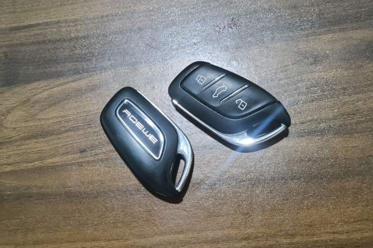 Used Roewe RX3 2018 1.6L CVT Flagship Edition Vehicle Key