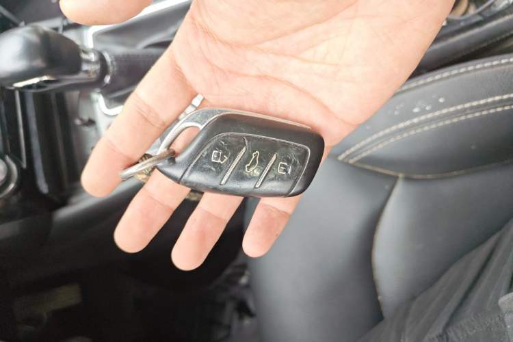 Used Roewe RX3 2018 1.6L CVT Internet Smart Edition Vehicle Key