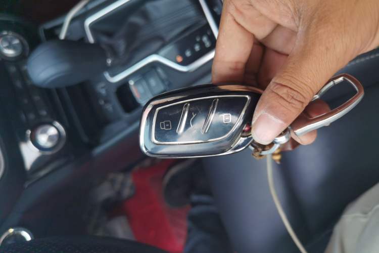 Used Roewe RX3 2018 1.6L CVT Flagship Edition Vehicle Key