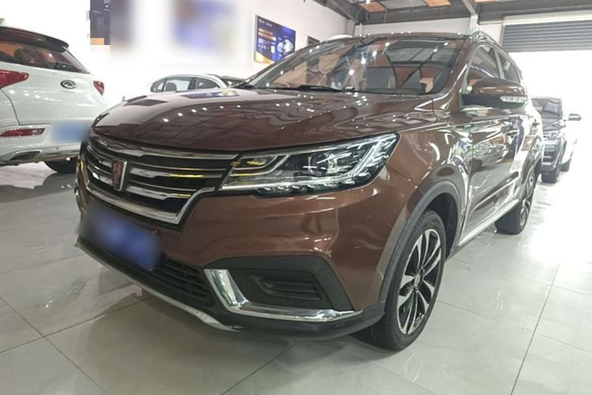 Used Roewe RX3 2018 1.6L Manual Flagship Edition Front Left 45 Deg