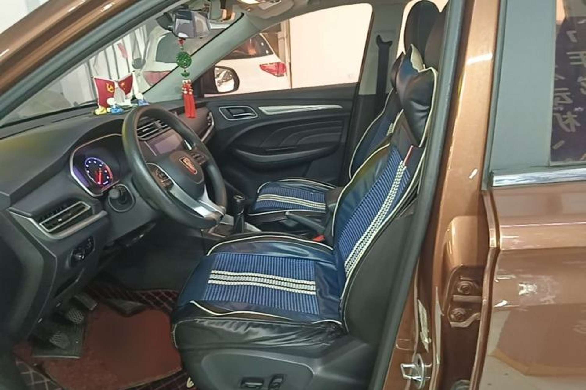 Used Roewe RX3 2018 1.6L Manual Flagship Edition Left Front Seat