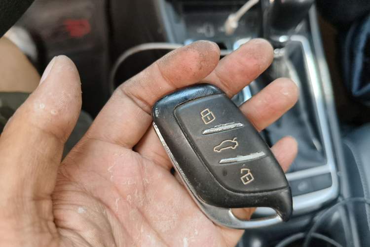 Used Roewe RX3 2018 1.6L CVT Flagship Edition Vehicle Key