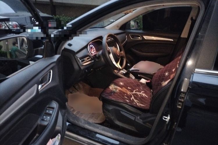 Used Roewe RX3 2020 1.6L Manual 4G Connect Super-Fresh Elite Edition Driver Seat