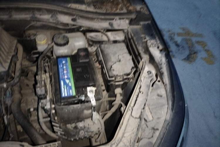 Used Roewe RX3 2020 1.6L Manual 4G Connect Super-Fresh Elite Edition Engine Bay Left