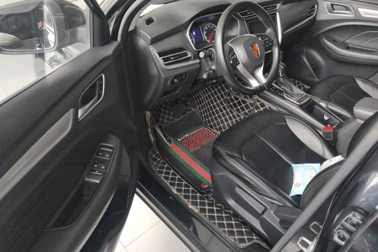 Used Roewe RX3 2020 1.6L CVT 4G Connected Ultra-Fun Elite Edition Interior 2
