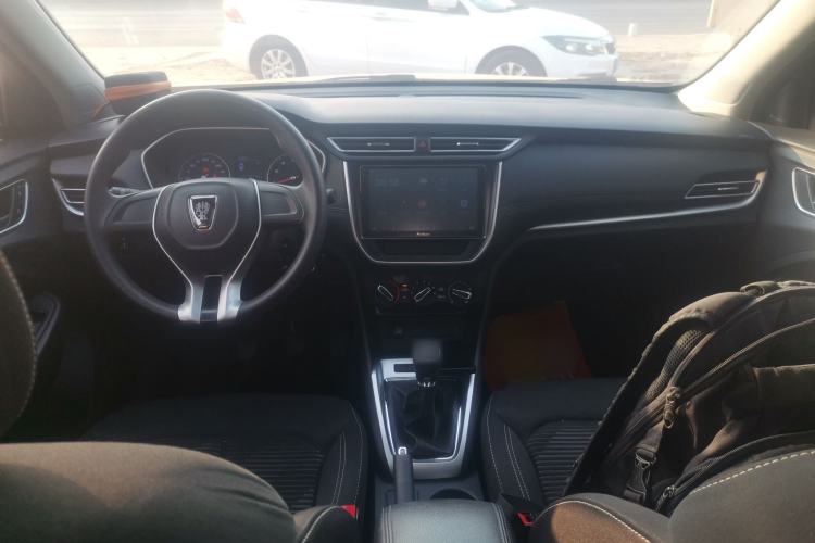Used Roewe RX3 2020 1.6L Manual - Ultra-Fresh Entry Version Interior 2