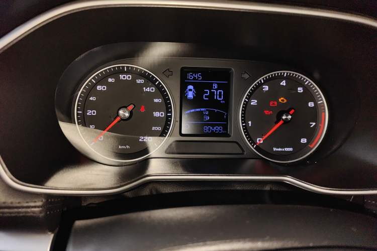 Used Roewe RX3 2020 1.6L CVT 4G Connected Ultra-Fun Elite Edition Odometer Close Up