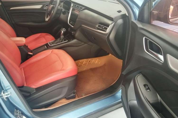 Used Roewe RX3 2020 1.6L CVT 4G Connected Ultra-Fun Elite Edition Interior 4
