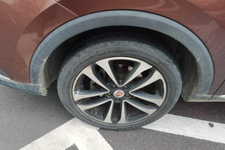 Used Roewe RX3 2020 1.6L CVT 4G Connected Ultra-Cool Flagship Edition Exterior 4