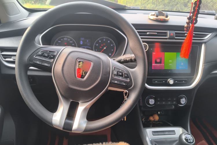 Used Roewe RX3 2020 1.6L Manual 4G Connect Super-Fresh Elite Edition Steering Wheel