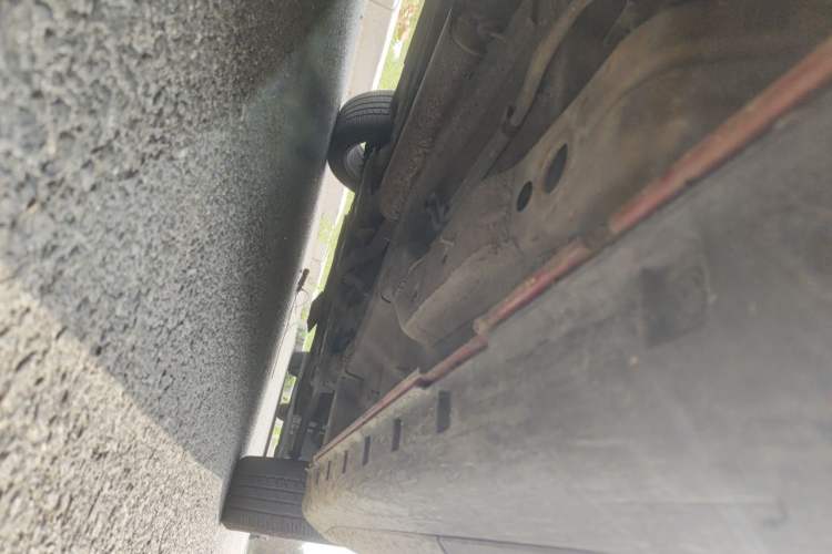 Used Roewe RX3 2020 1.6L CVT 4G Connected Ultra-Fun Elite Edition Chassis Rear Right