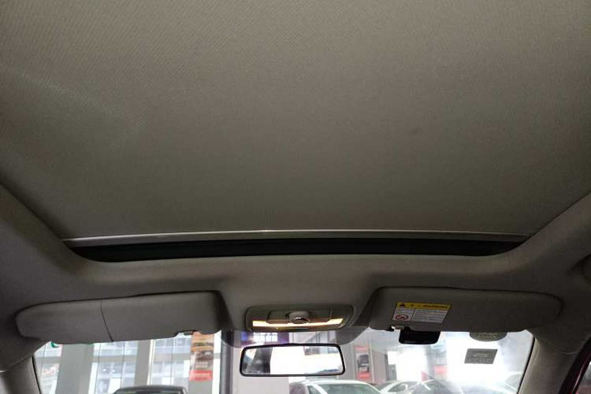Used Roewe RX3 2020 1.6L CVT 4G Connected Ultra-Fun Elite Edition Headliner