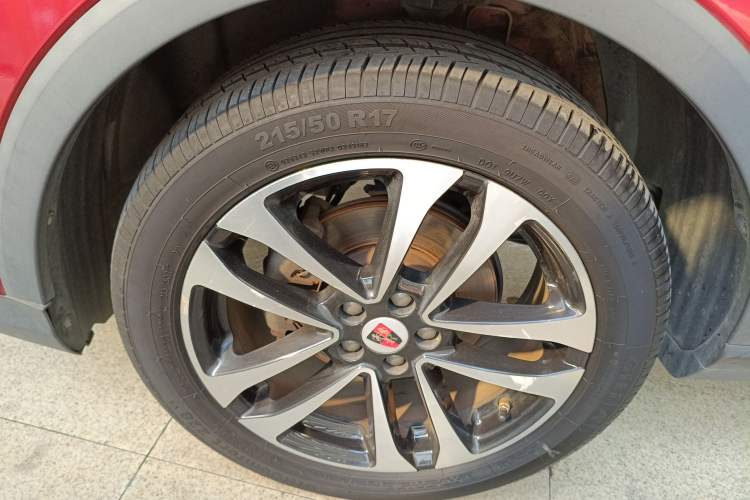 Used Roewe RX3 2020 1.6L CVT 4G Connected Ultra-Fun Elite Edition Left Front Wheel Hub
