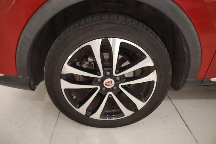 Used Roewe RX3 2020 1.6L CVT 4G Connected Ultra-Cool Flagship Edition Left Front Wheel Hub