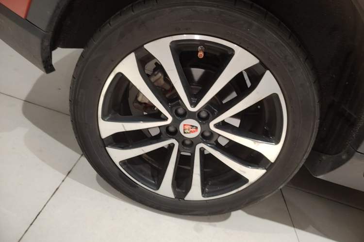 Used Roewe RX3 2020 1.6L CVT 4G Connected Ultra-Cool Flagship Edition Right Rear Wheel Hub