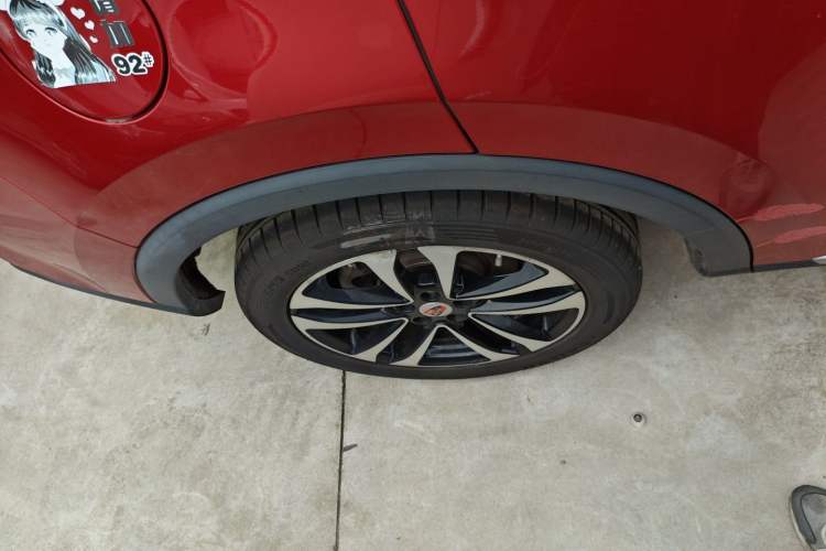 Used Roewe RX3 2020 1.6L CVT 4G Connected Ultra-Cool Flagship Edition Right Rear Wheel Hub