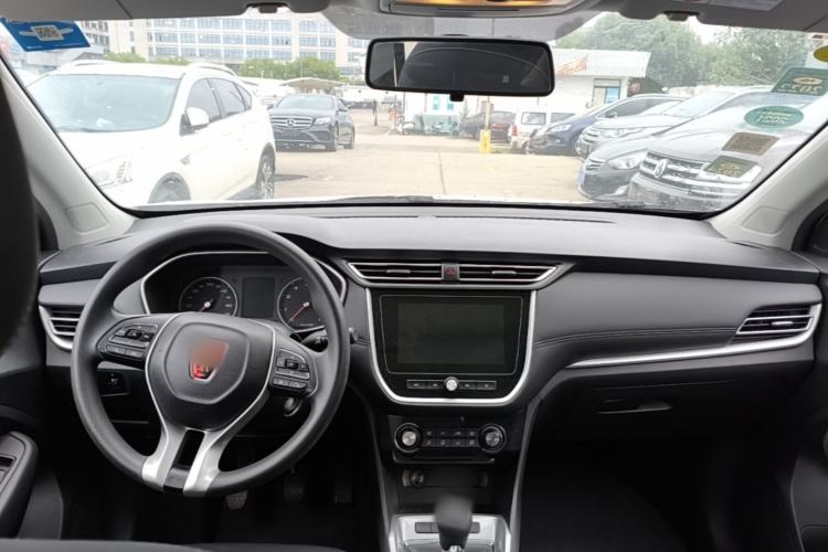 Used Roewe RX3 2020 1.6L Manual 4G Connect Super-Fresh Elite Edition Center Console