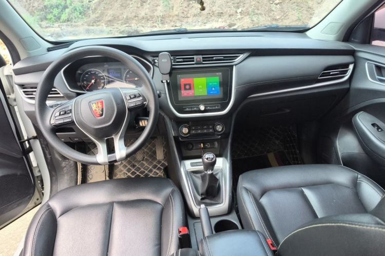 Used Roewe RX3 2020 1.6L Manual 4G Connect Ultra-Fresh Flagship Edition Center Console