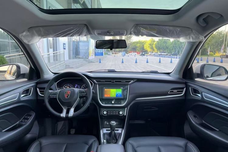 Used Roewe RX3 2020 1.6L Manual 4G Connect Ultra-Fresh Flagship Edition Center Console