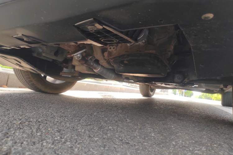 Used Roewe RX3 2020 1.6L CVT 4G Connected Ultra-Cool Flagship Edition Chassis Front
