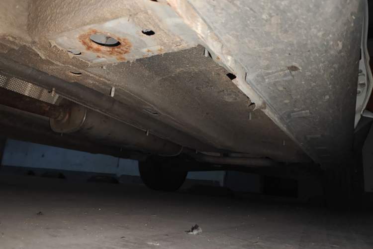 Used Roewe RX3 2020 1.6L CVT 4G Connected Ultra-Cool Flagship Edition Chassis Front Left