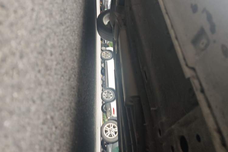 Used Roewe RX3 2020 1.6L CVT 4G Connected Ultra-Fun Elite Edition Chassis Front Right