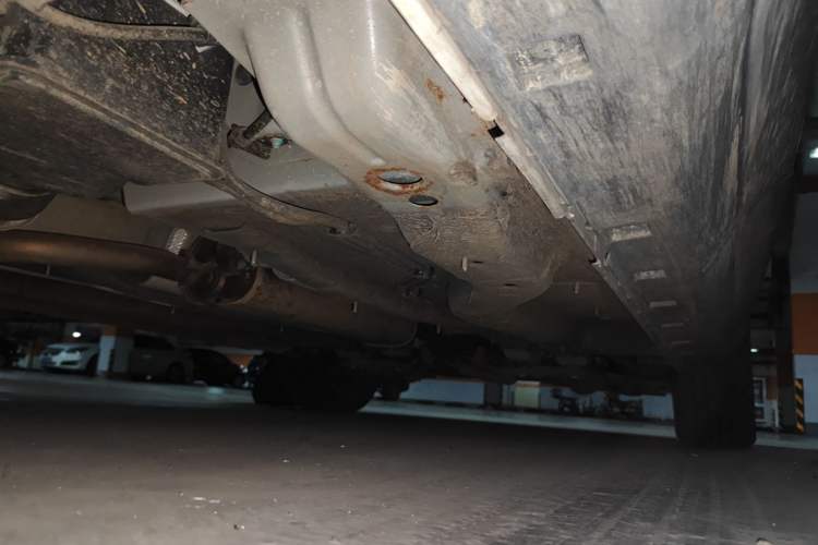 Used Roewe RX3 2020 1.6L CVT 4G Connected Ultra-Cool Flagship Edition Chassis Rear Right