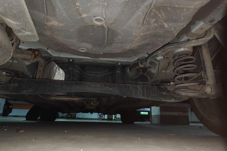 Used Roewe RX3 2020 1.6L CVT 4G Connected Ultra-Cool Flagship Edition Chassis Rear