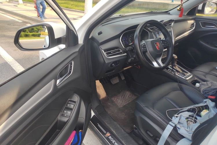 Used Roewe RX3 2020 1.6L CVT 4G Connected Ultra-Cool Flagship Edition Driver Seat