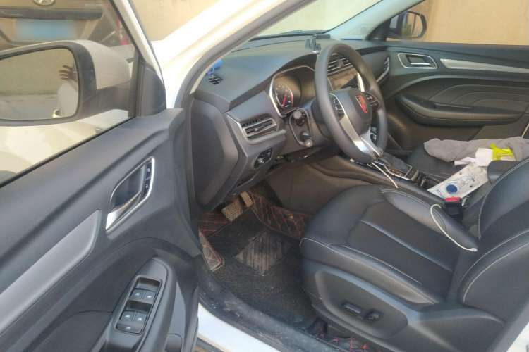 Used Roewe RX3 2020 1.6L CVT 4G Connected Ultra-Cool Flagship Edition Driver Seat